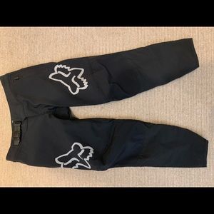 Youth Fox bike pants/ Capri size 24